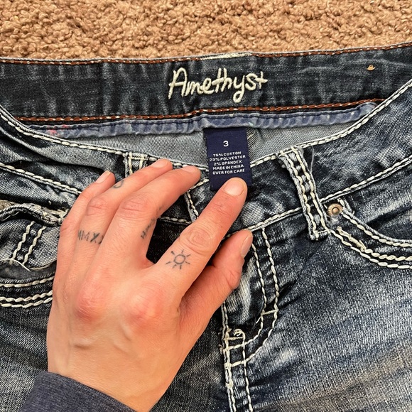 Amethyst capris - Picture 2 of 3